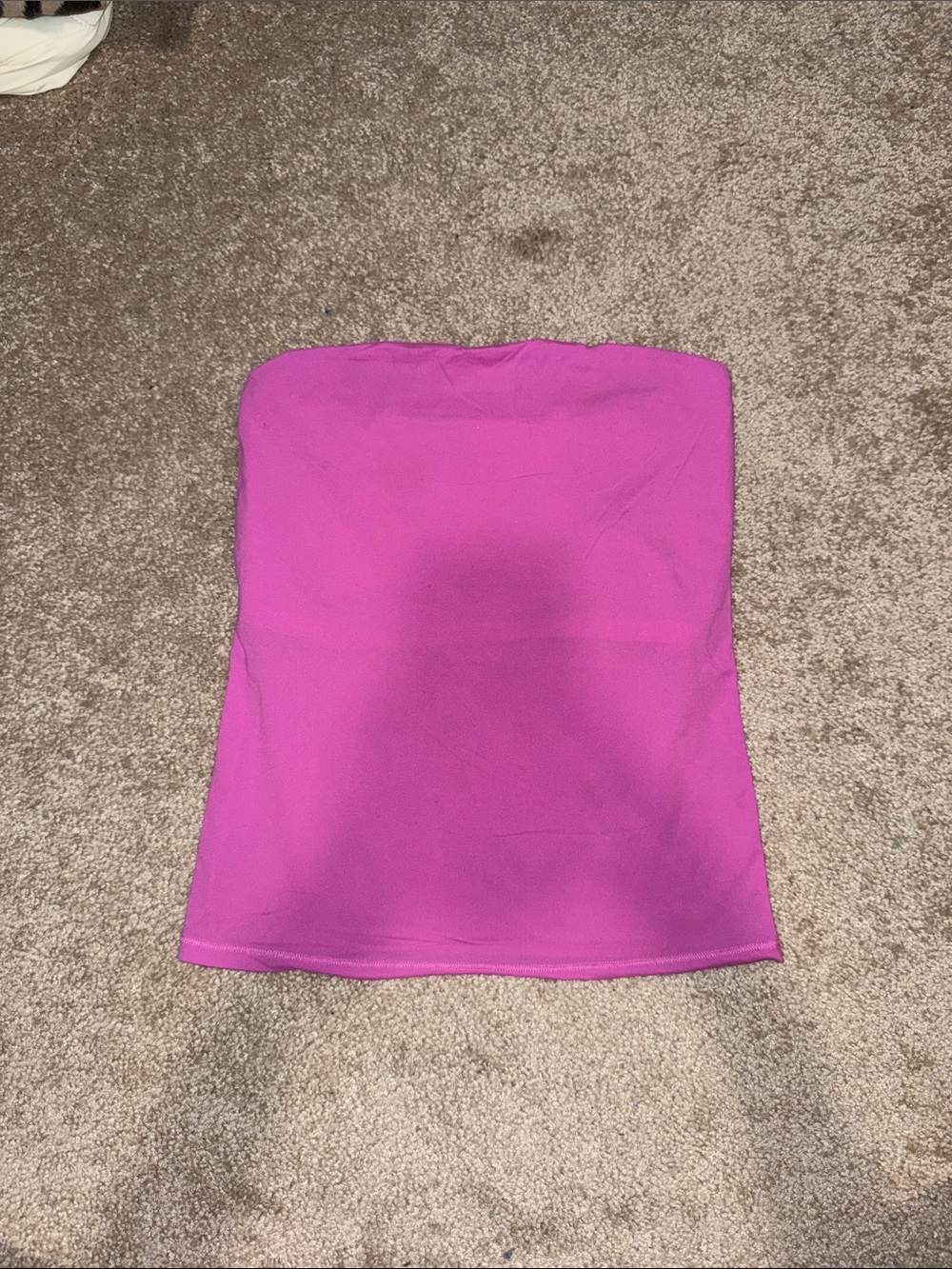 SKIMS fits everybody tube top